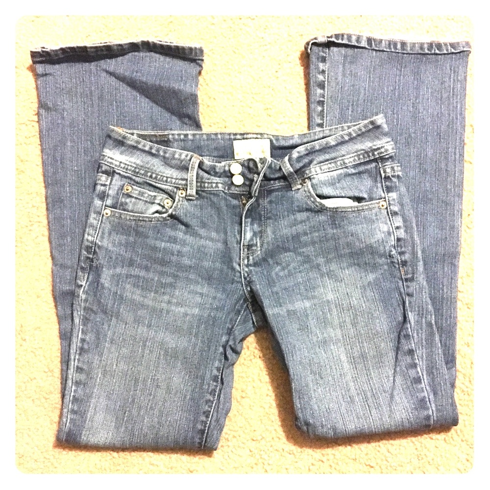 Hailey Flare Jeans🎁